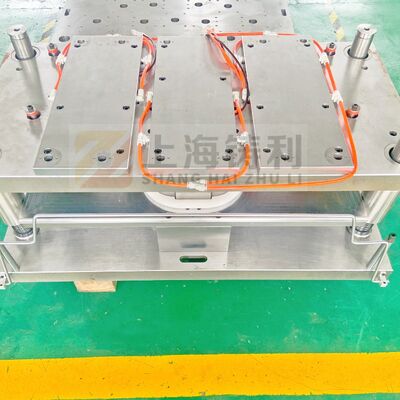 Mitsubishi PLC Inverter Schneider Controlled Aluminium Food Container Machine 180 260